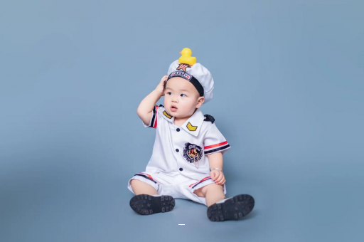 许昌宝宝老摇头怎么回事